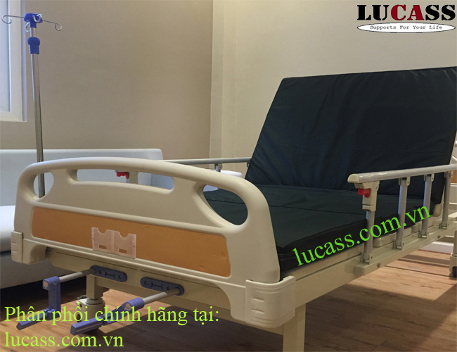 giường bệnh nhân đa năng 2 tay quay gb-2
